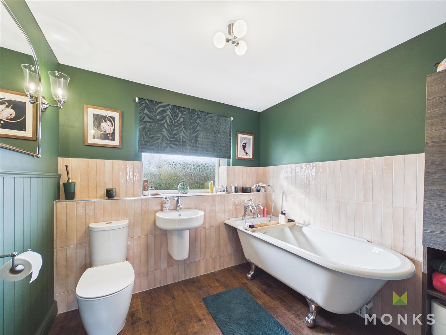 7 Earls Hill View, Shrewsbury, SY3 5HA For Sale